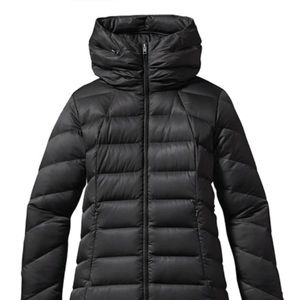 Patagonia Downtown Loft Parka - gently worn in very good condition. No returns.